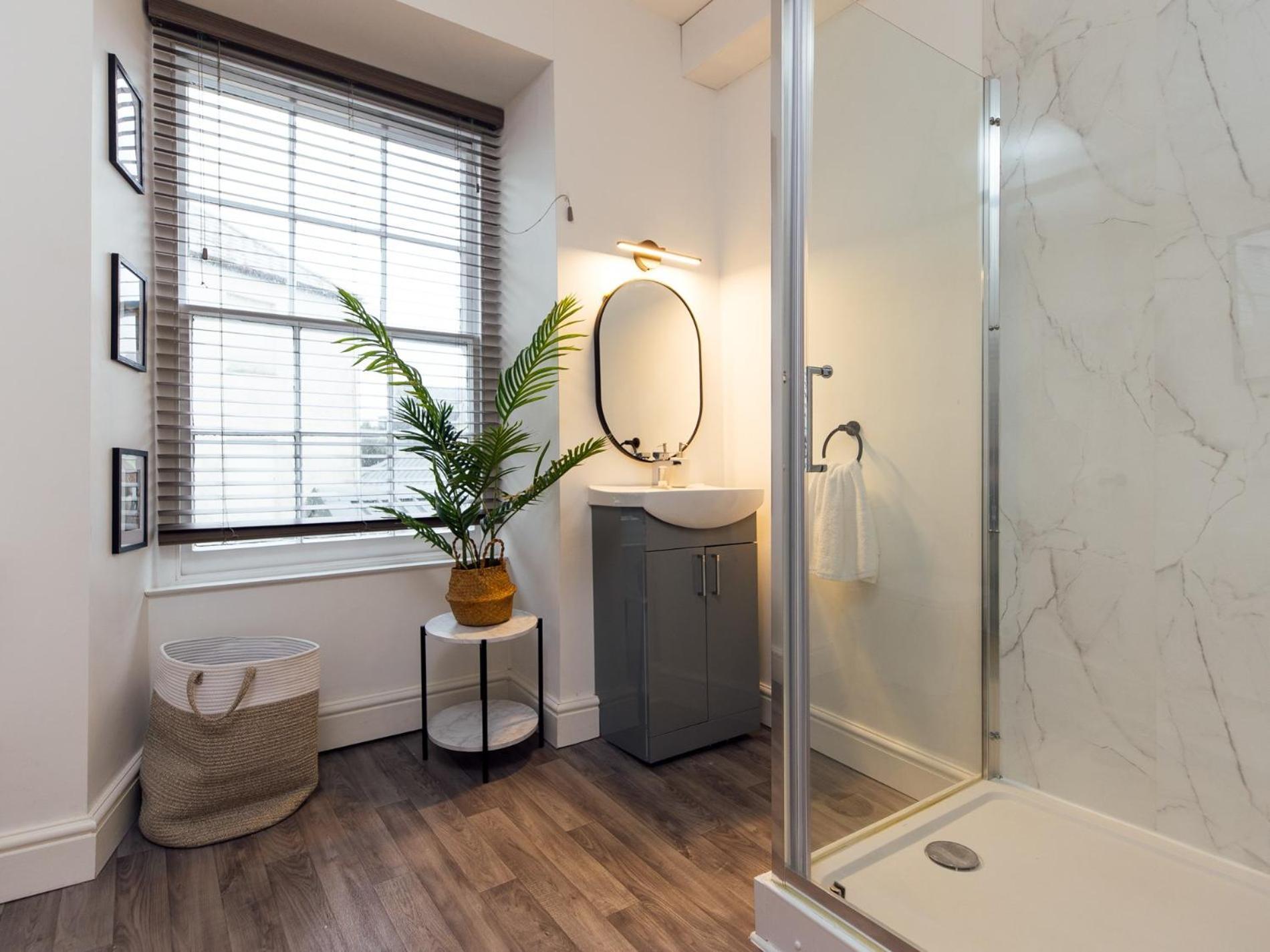 3 Bed In Tenby 95027 エクステリア 写真